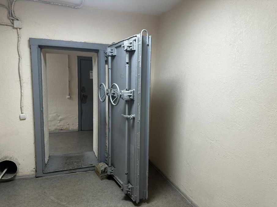 У Києві відкрили укриття з екологічними модульними меблями