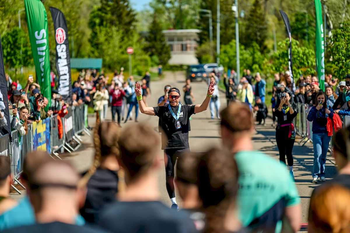 Під час благодійного забігу Spartan Race зібрали понад 3 млн грн