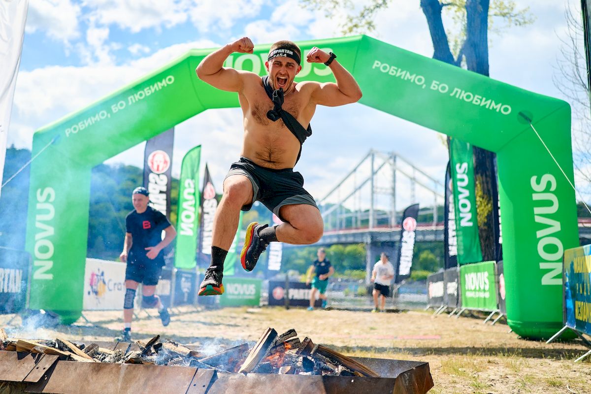 Під час благодійного забігу Spartan Race зібрали понад 3 млн грн