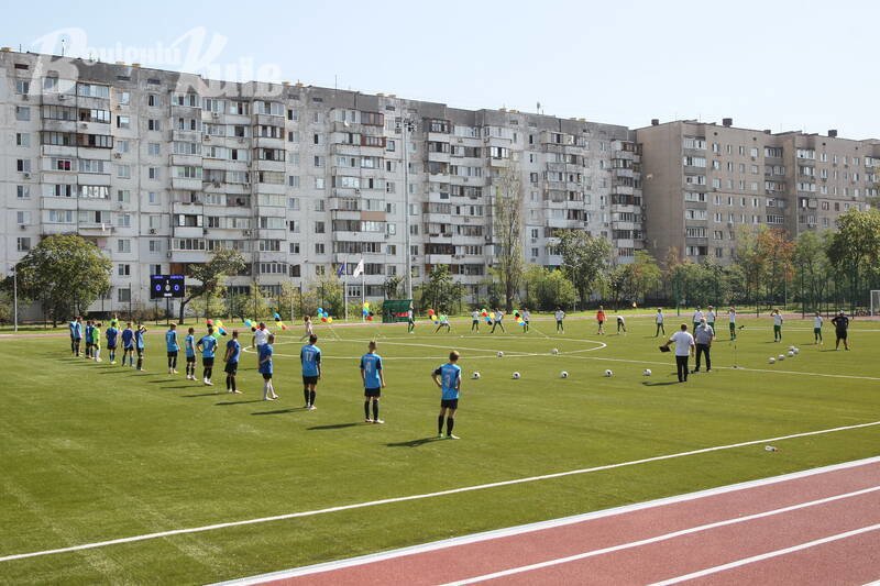 Фото: стадіон