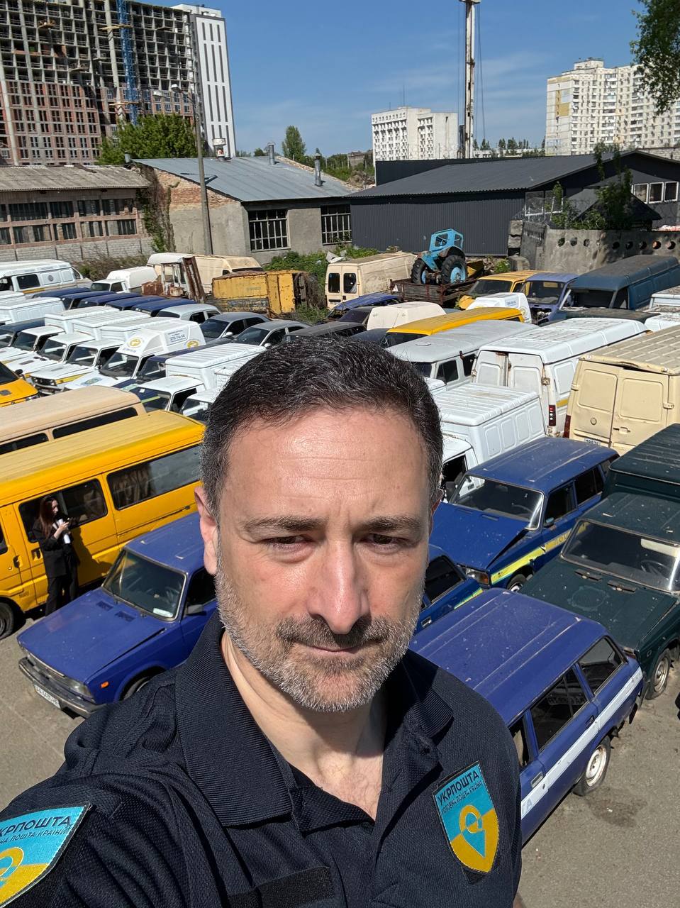 Укрпошта продає свій ретро-автопарк