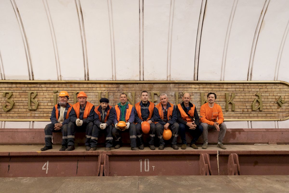 На станції метро Звіринецька змонтували нові літери