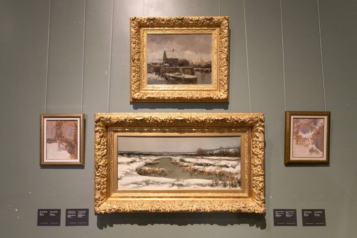 У Музеї Ханенків відкрили виставку картин з приватних колекцій
