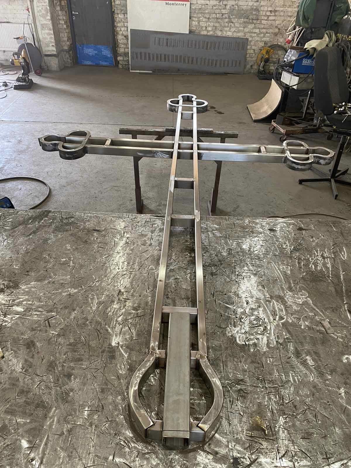 Реставрація хреста Софійського собору