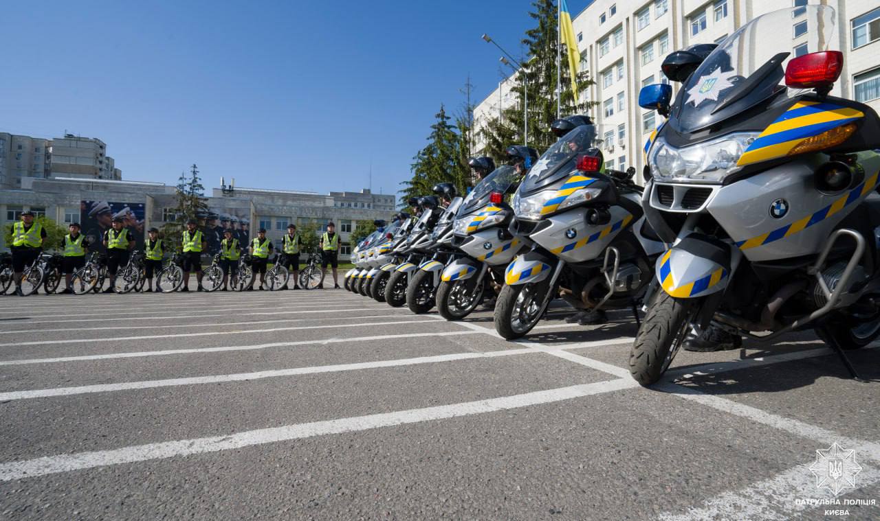 Поліція на велосипедах у Києві
