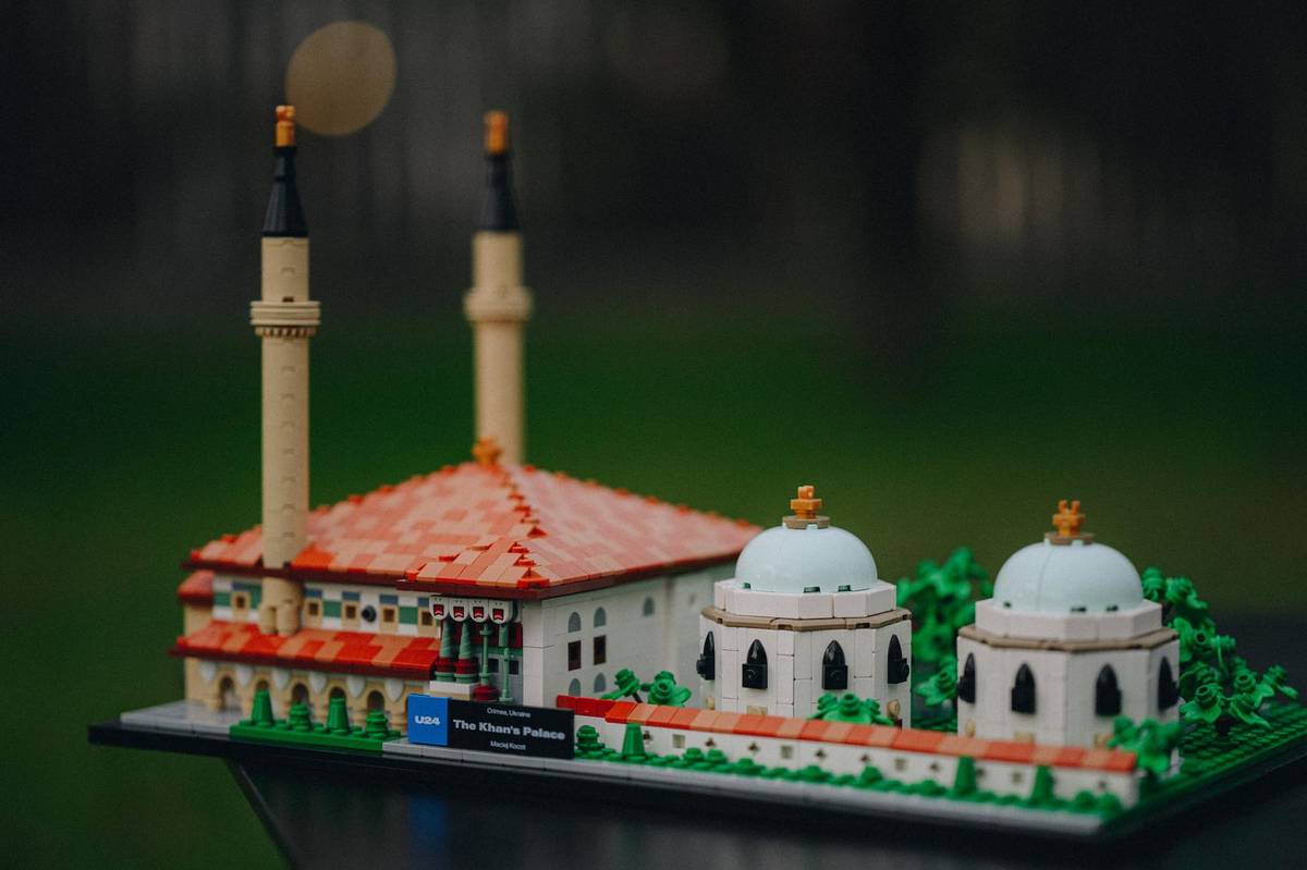 Золоті ворота та інші пам'ятки України перетворили на конструктори LEGO
