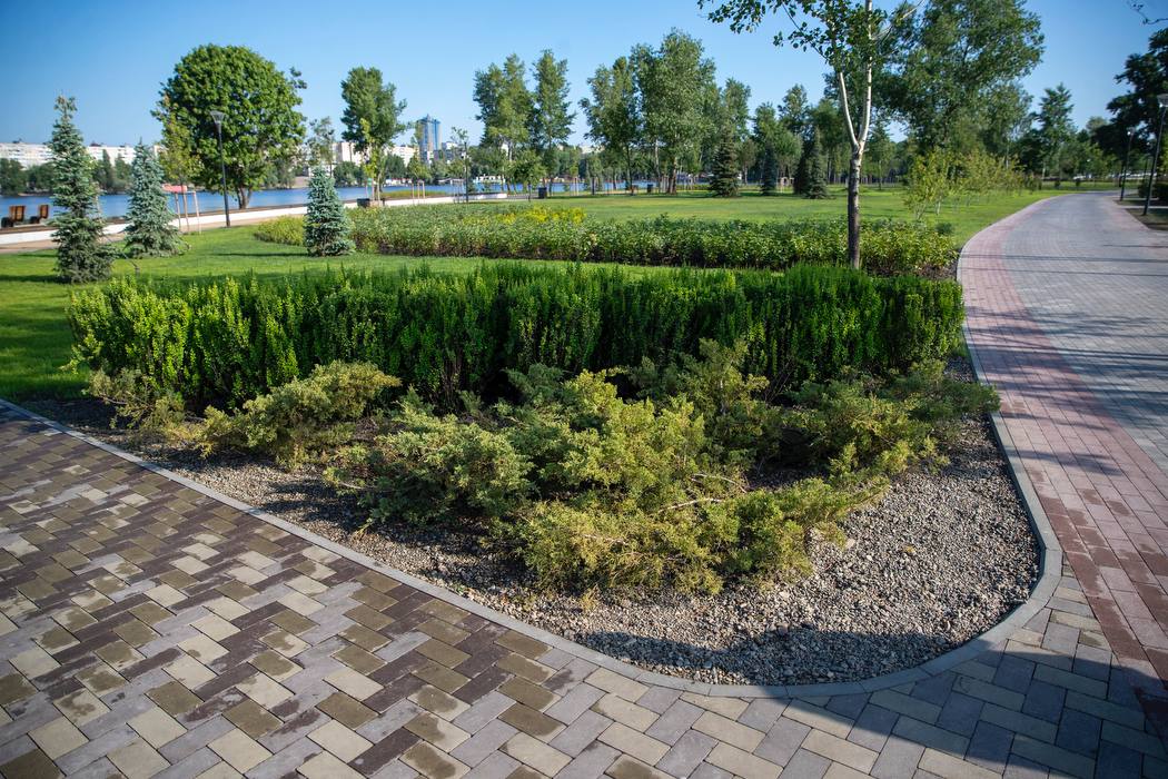 Міст-хвиля на Оболоні