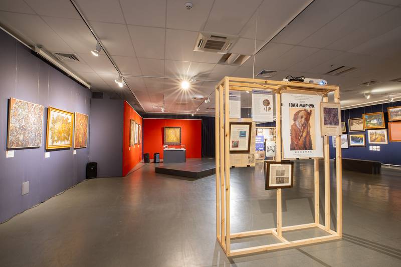 У Києві відкрилась виставка робіт Івана Марчука
