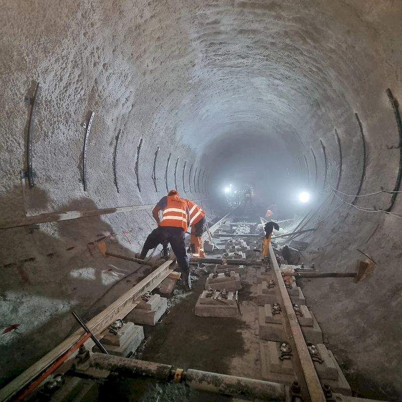 Між Деміївською та Либідською скоро почнуть тестові пуски поїздів