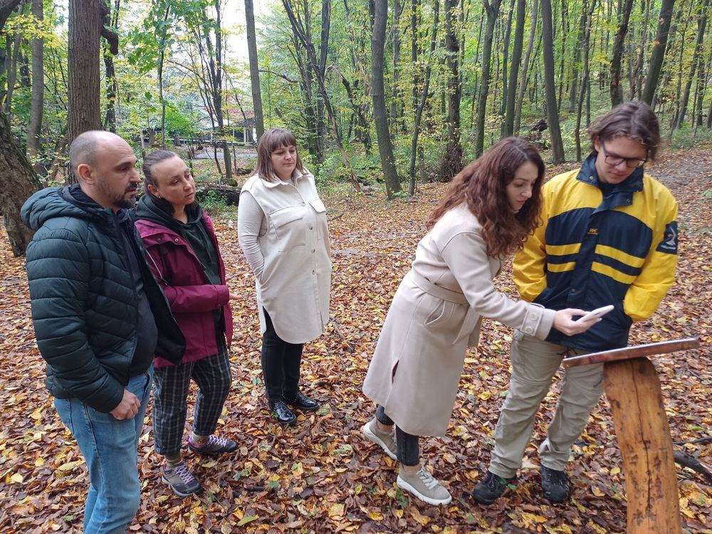 Голосіївський парк