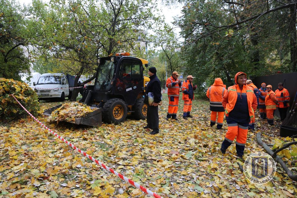 Пошкоджений будинок у Солом'янському районі