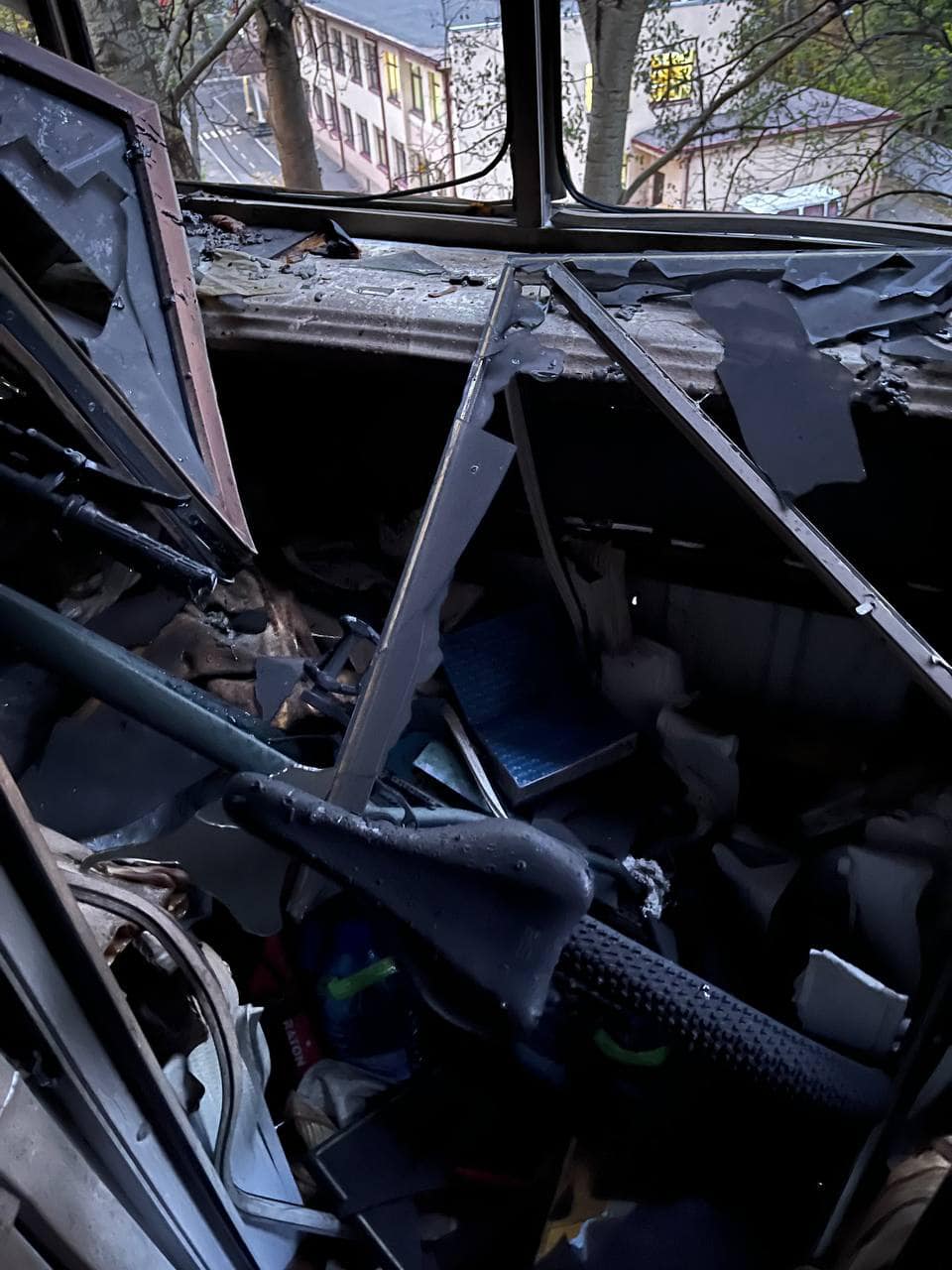 Під час обстрілу Києва згоріла кватира актора Костянтина Октябрського