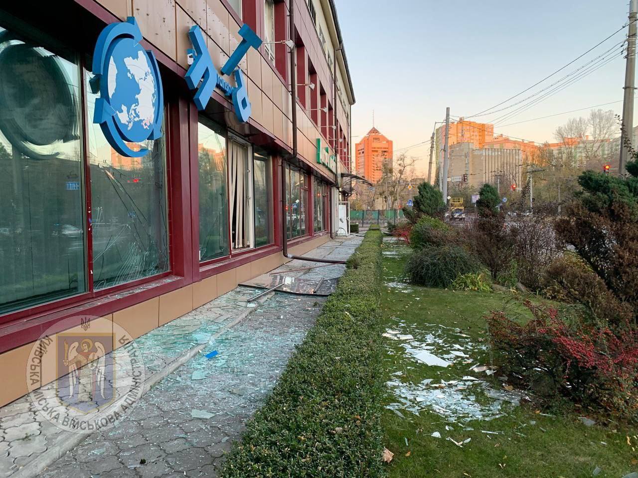 Вночі росія знову атакувала Київ шахедами: наслідки обстрілу