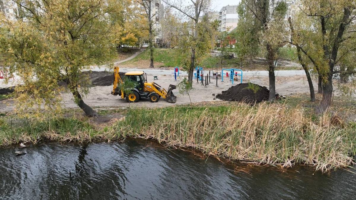 Навколо озера Вербре оновлюють зону відпочинку
