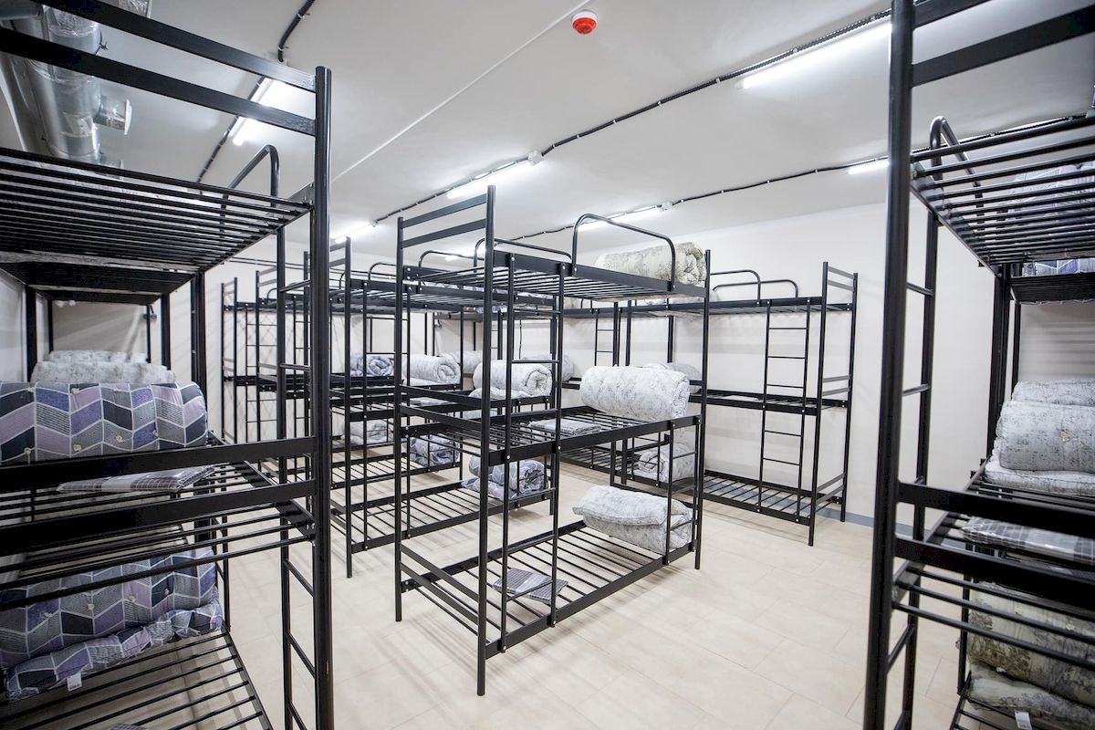 У Дарницькому районі відремонтували укриття поліклініки на 200 людей