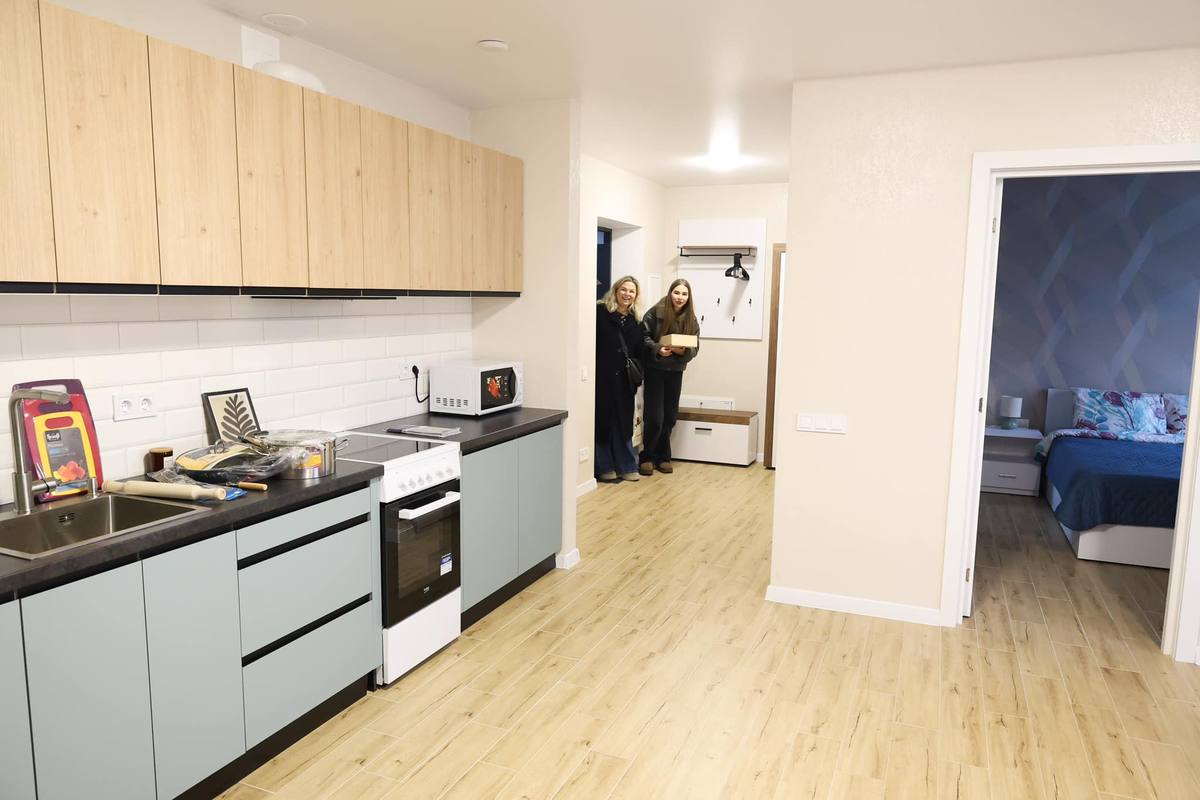 На Київщині ще понад 30 родин переселенців отримали житло у Містечку Хансена