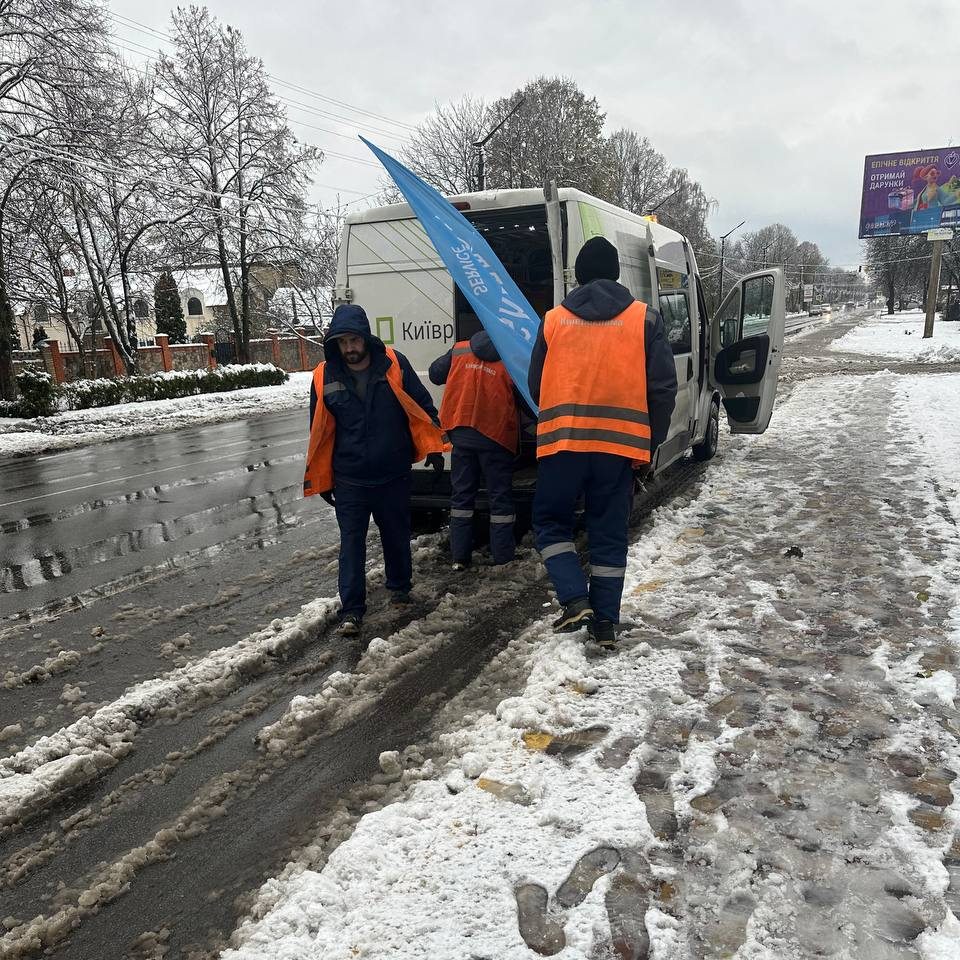 демонтаж реклами у Києві