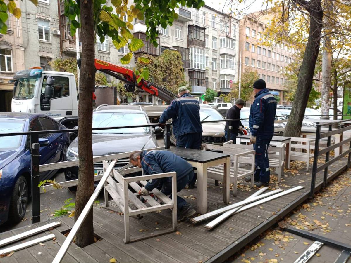 У Києві за осінь демонтували майже тисячу МАФів: