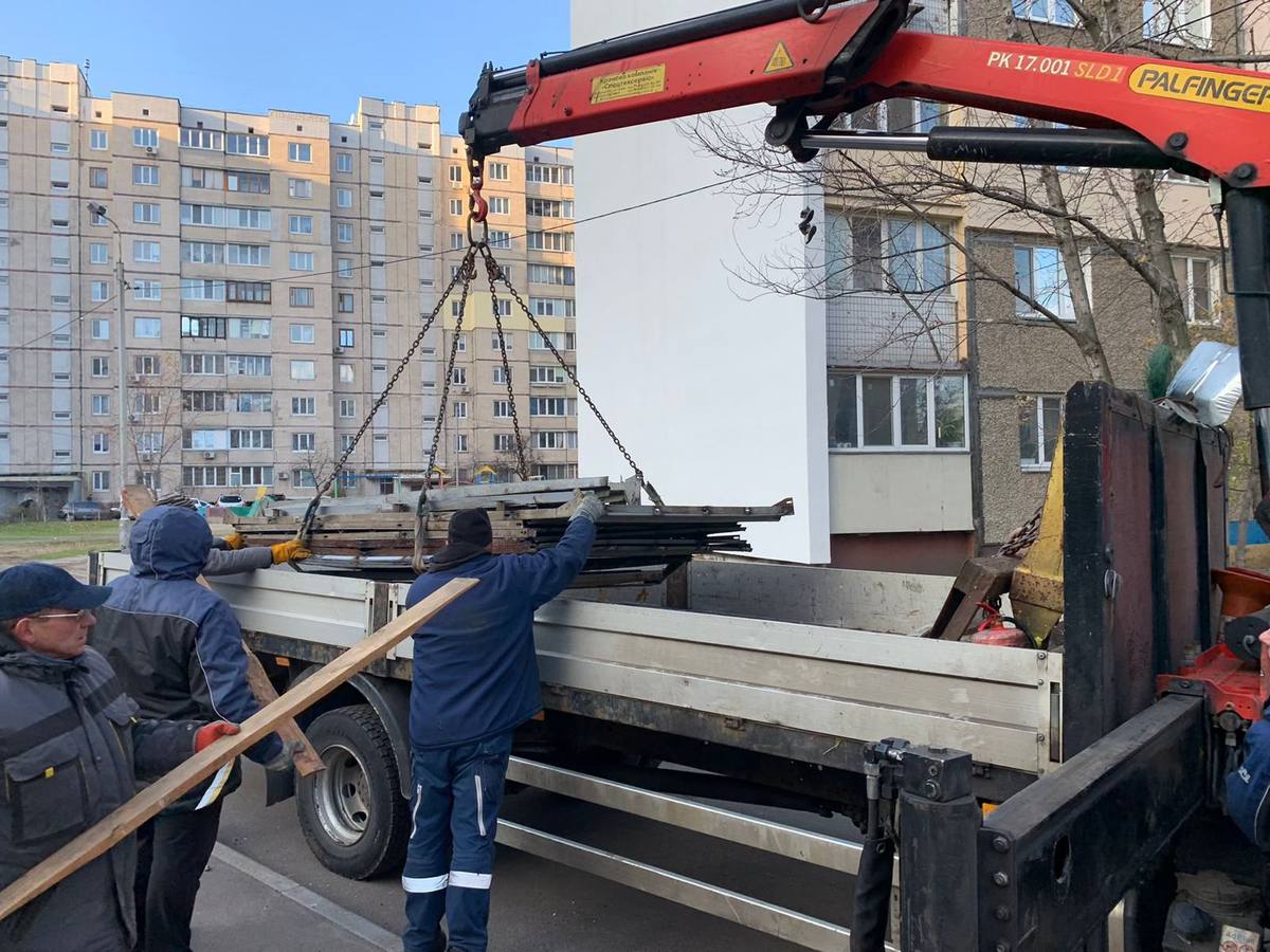 У Києві за осінь демонтували майже тисячу МАФів: