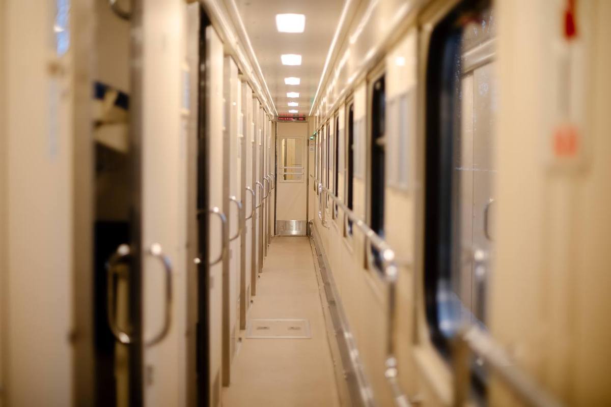 У перший рейс вирушили нові вагони Укрзалізниці, побудовані у 2024 році