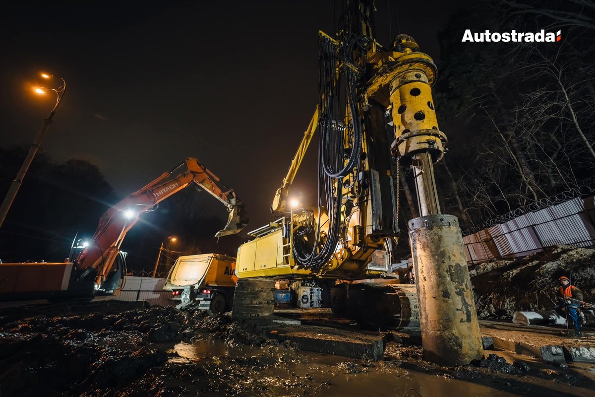 Як будують метро на Виноградар: підрядник показав нові фото