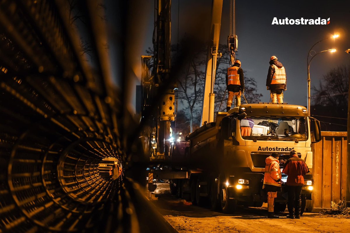 Як будують метро на Виноградар: підрядник показав нові фото