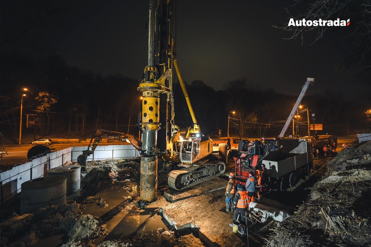 Як будують метро на Виноградар: підрядник показав нові фото