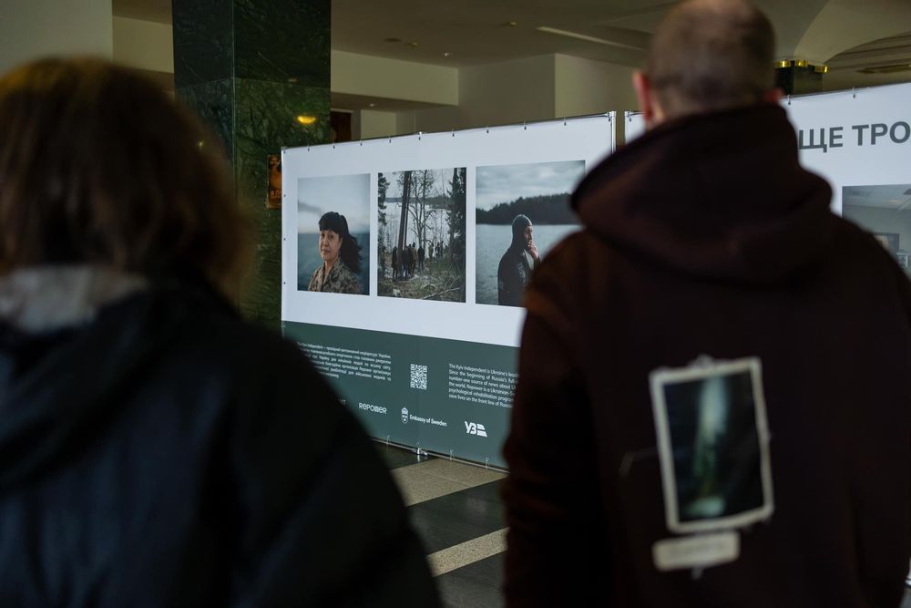 виставка про військових медиків