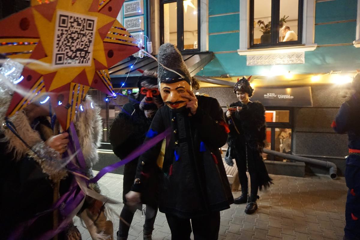 Напередодні Нового року вулицями Києва пройде благодійна Маланка