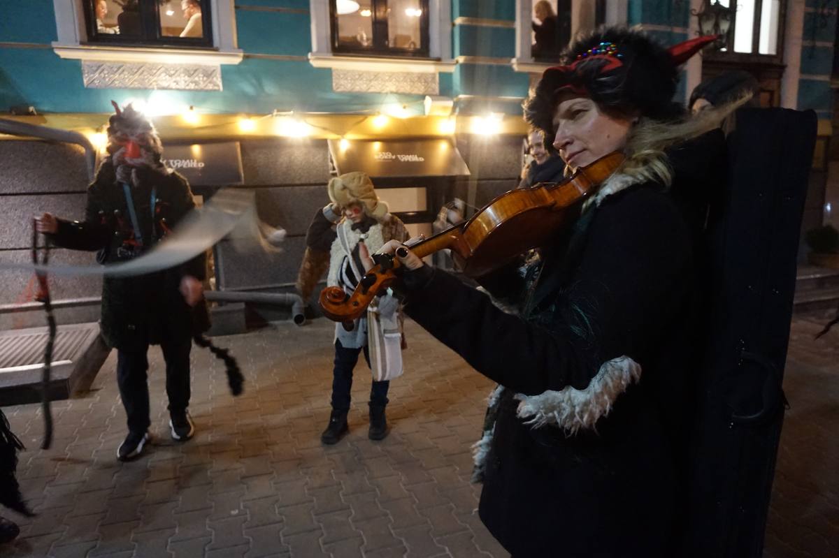 Напередодні Нового року вулицями Києва пройде благодійна Маланка
