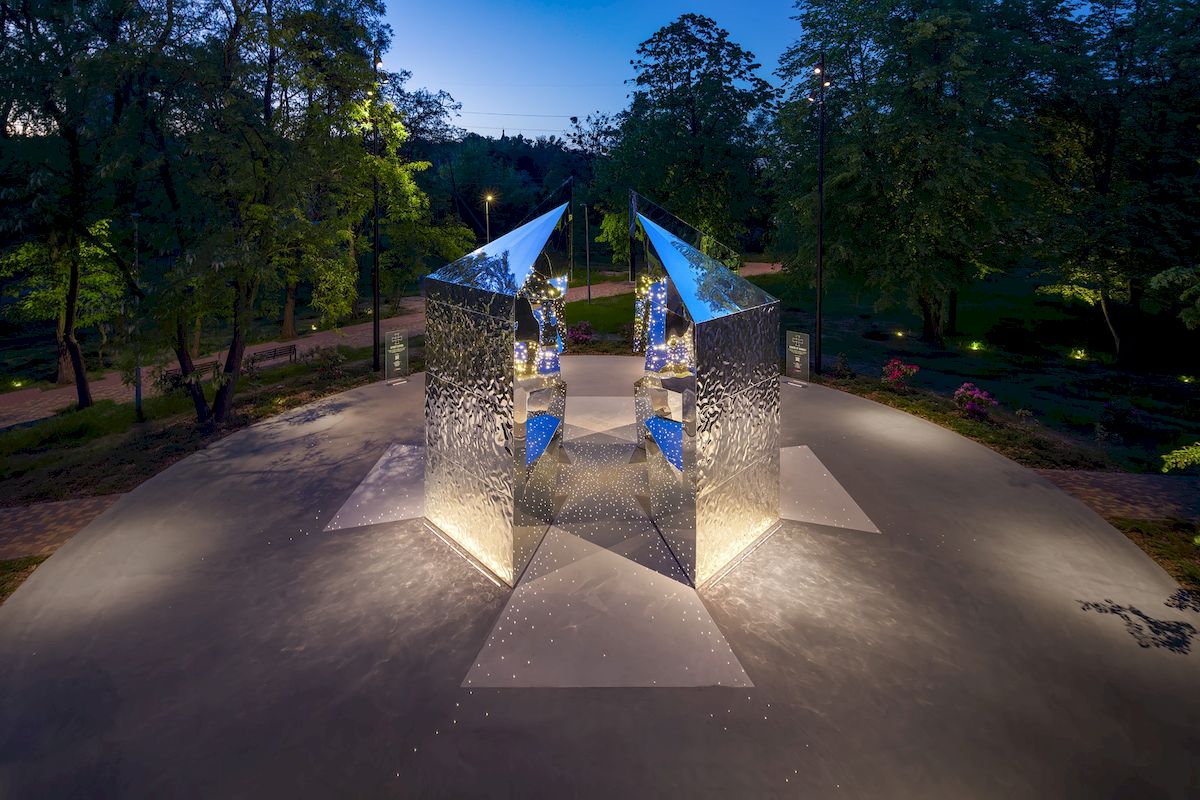 Два меморіальні інсталяції на Київщині перемогли на LIT Lighting Design Awards