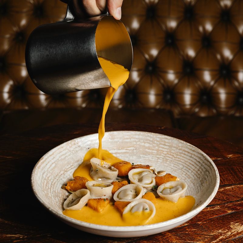 Улюблений Дядя