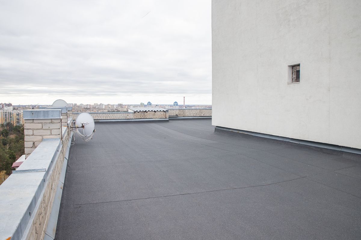 Багатоповерхівка у Святошинському районі