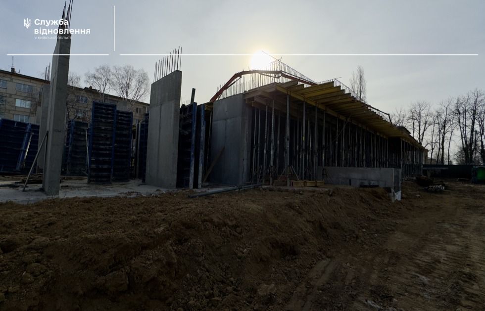 будівництво багатоповерхівки у Василькові