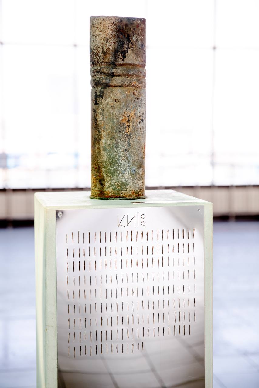 виставка Алея Незламних міст