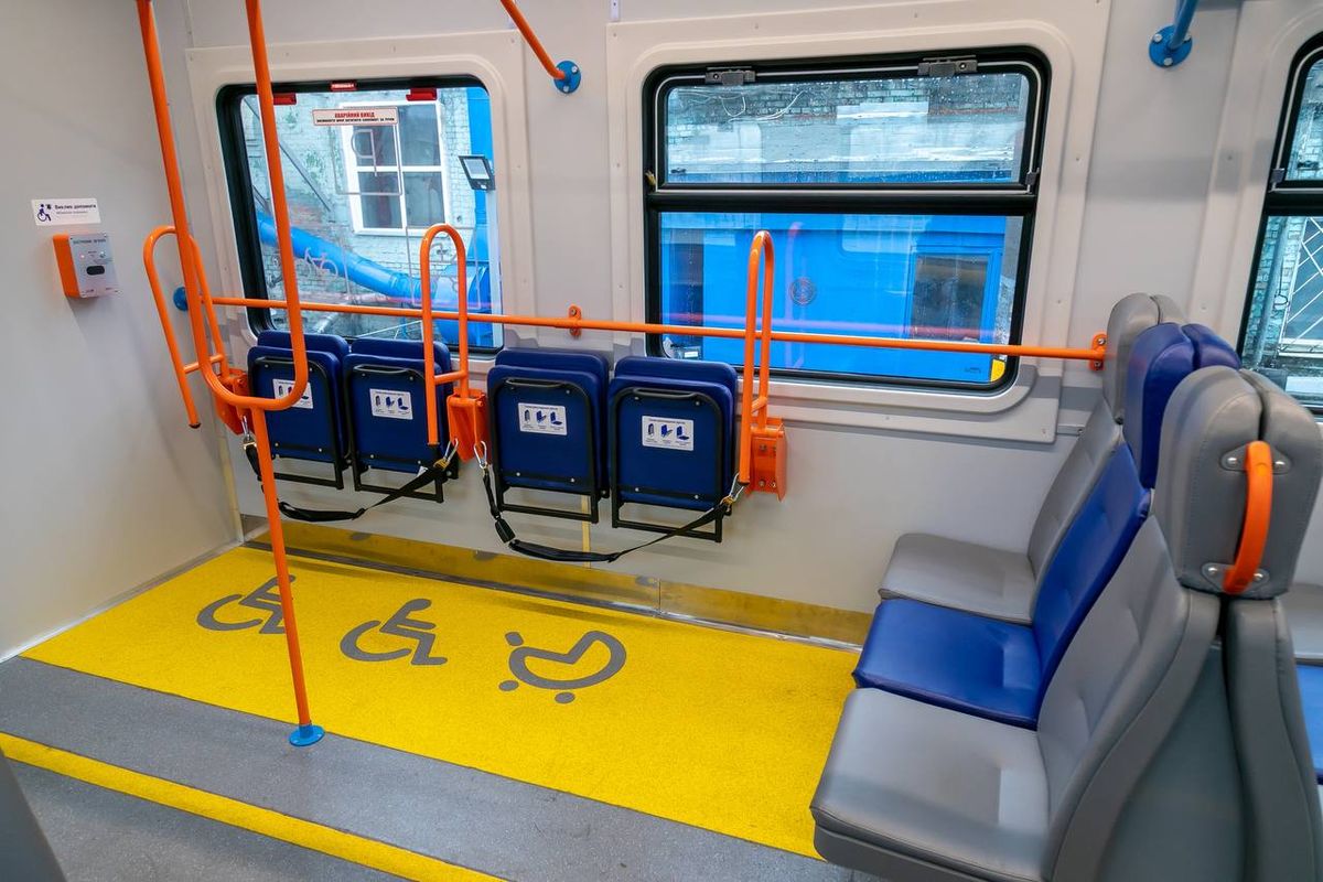 електричка Київ - Чернігів