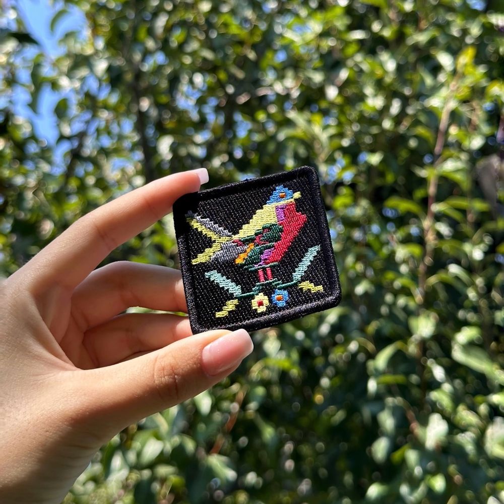 шеврони Яверета