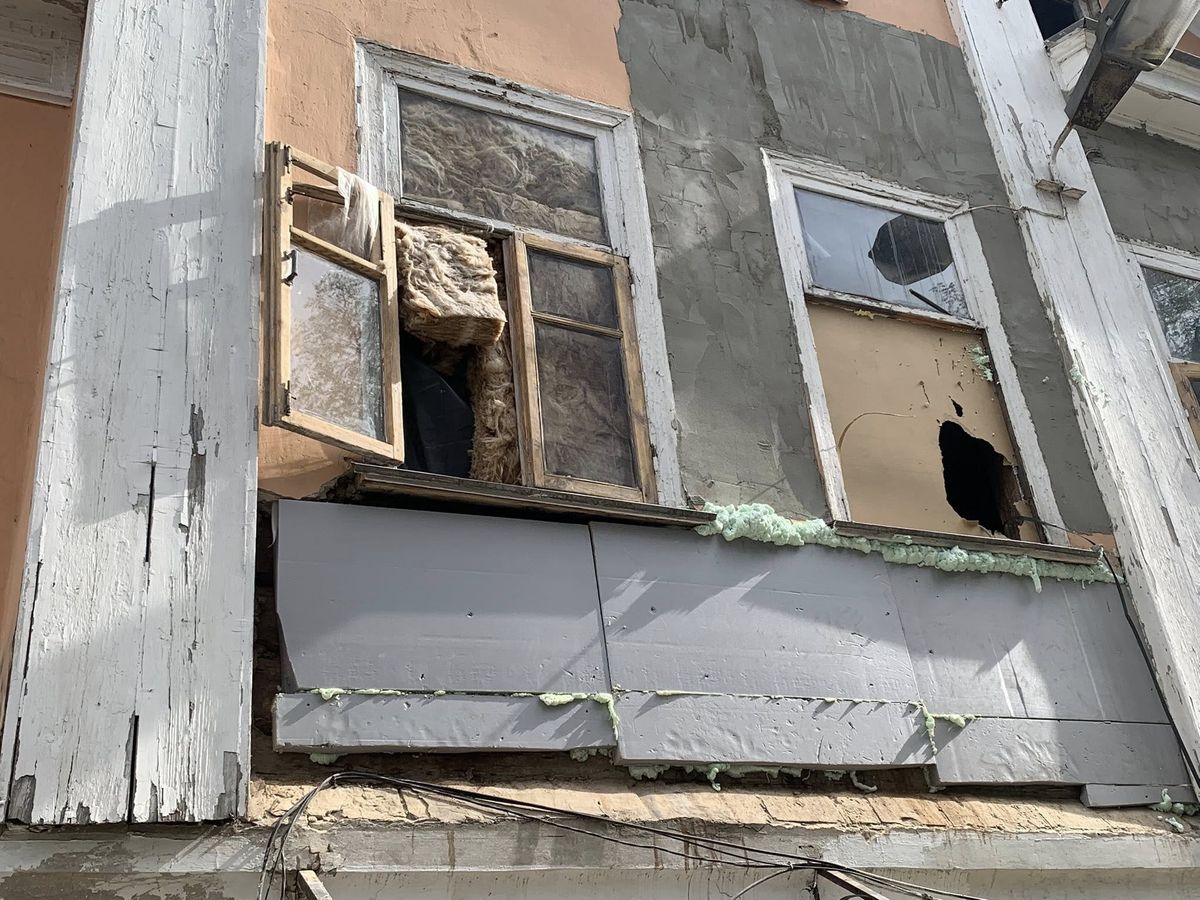 Будинок з хлібною лавкою