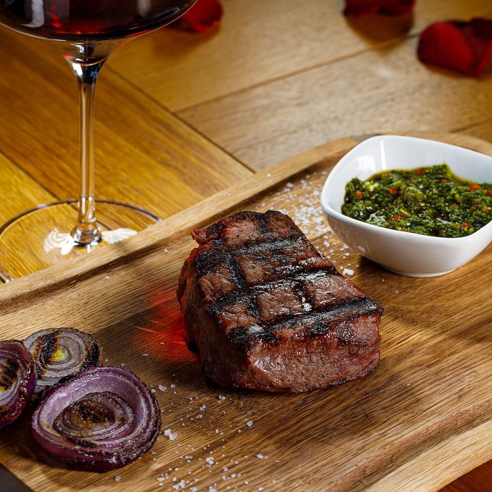 Веранда на Дніпрі