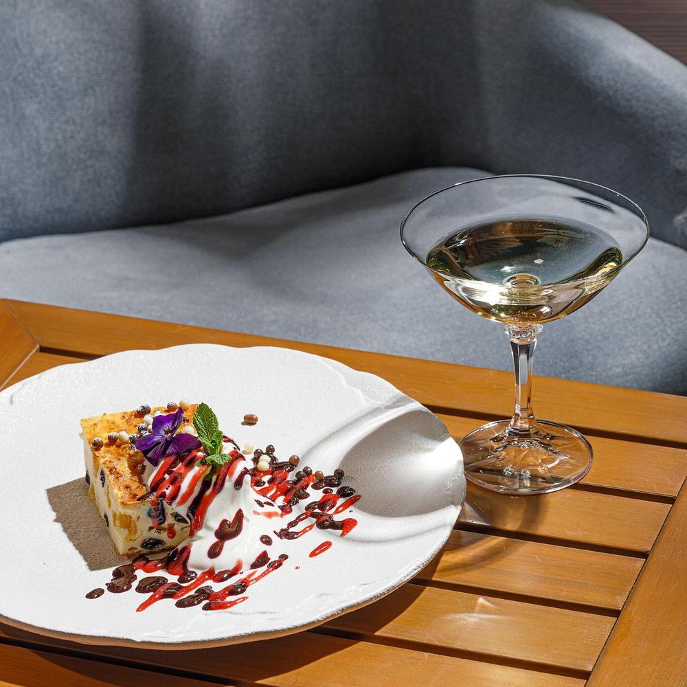 Веранда на Дніпрі