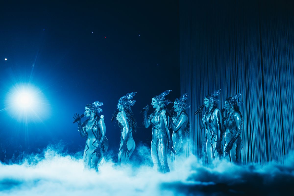 Латвія / Tautumeitas