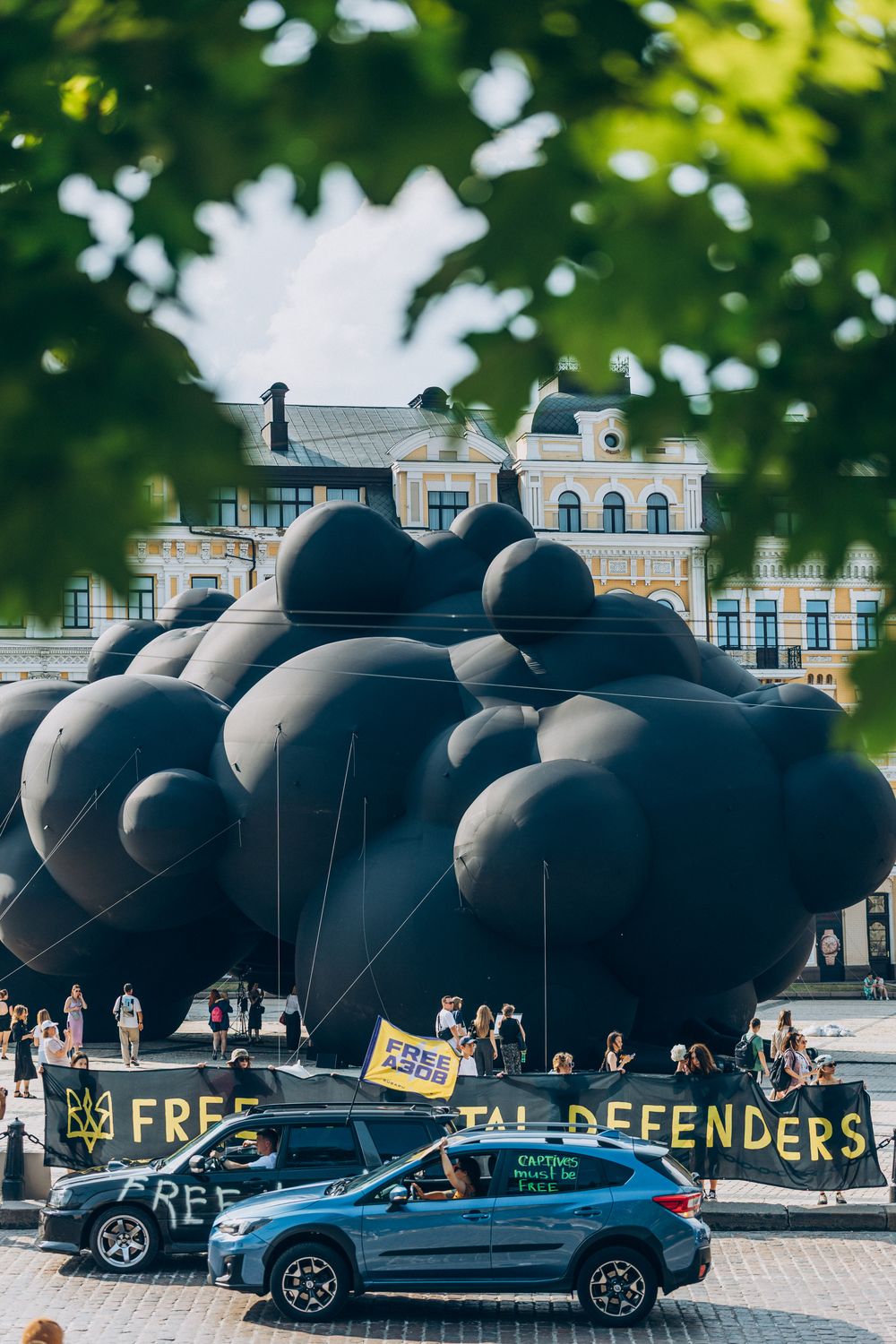 Не мовчи! Полон вбиває