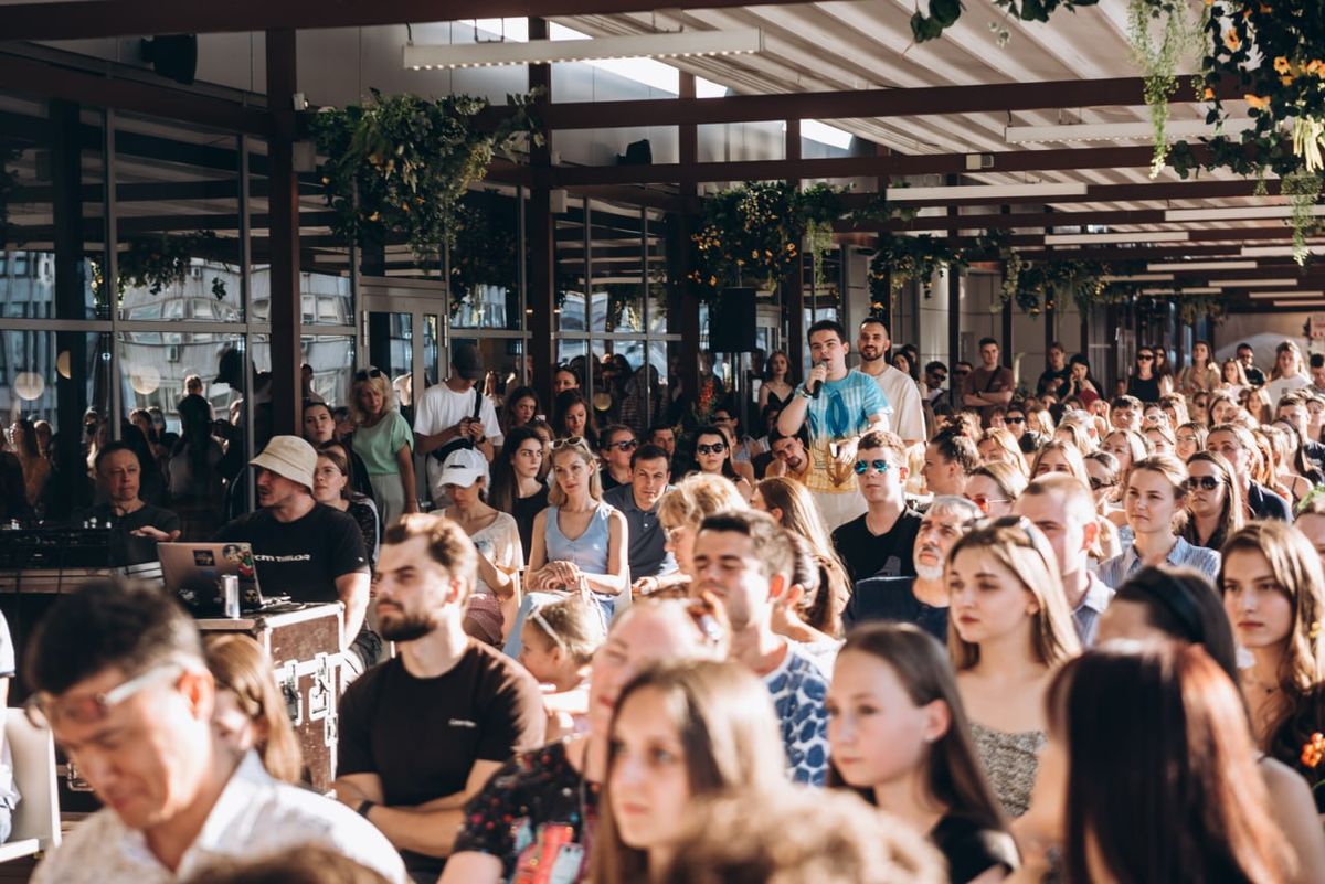 дах ТРЦ Gulliver