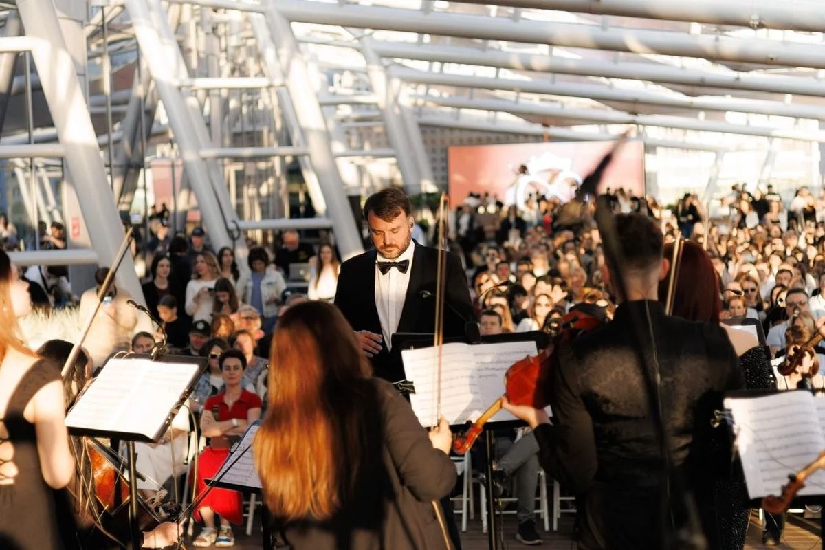 Рок-класика у виконанні симфонічного оркестру