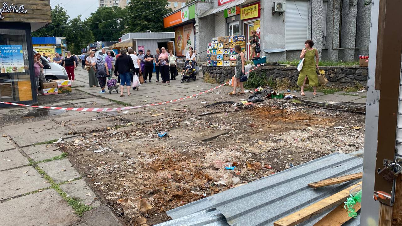 демонтаж МАФів на Виноградарі