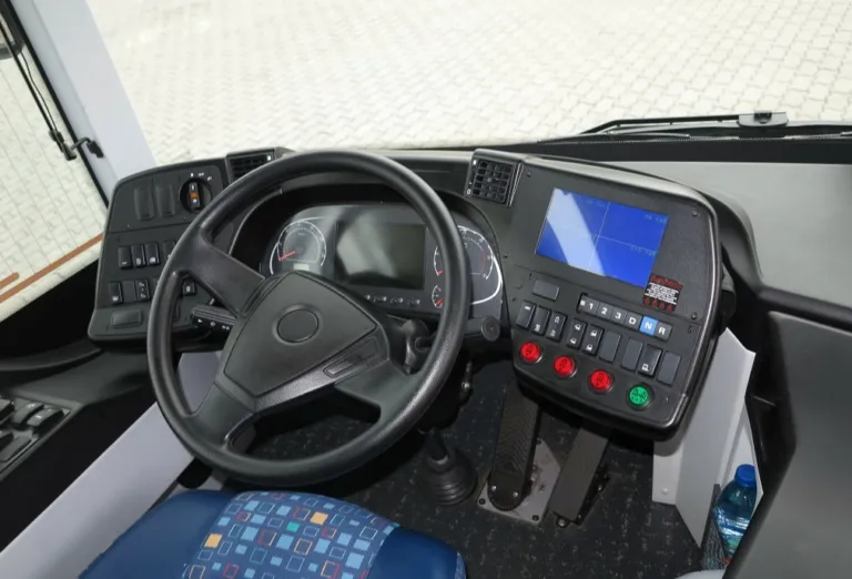 Київ отримав 20 автобусів від Туреччини 