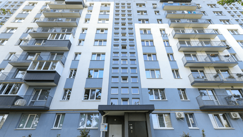 У КМДА назвали кількість будинків у Києві, які вдалося відновити