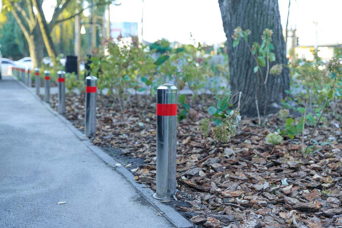 сквер на вулиці Івана Виговського