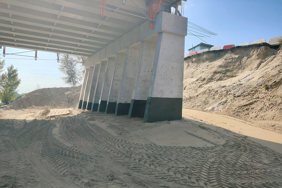 міст біля Вишгорода