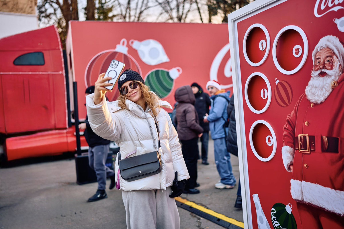 вантажівка Coca-Cola